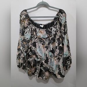 Elegant Women's Floral Blouse